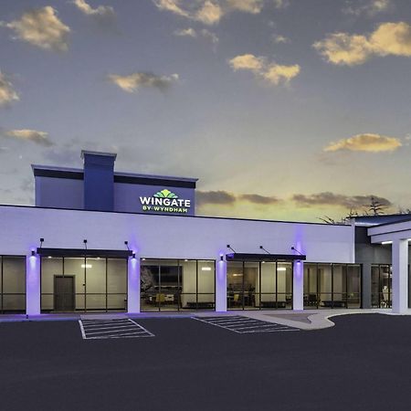 Hotel Wingate By Wyndham Wichita Airport Exterior foto